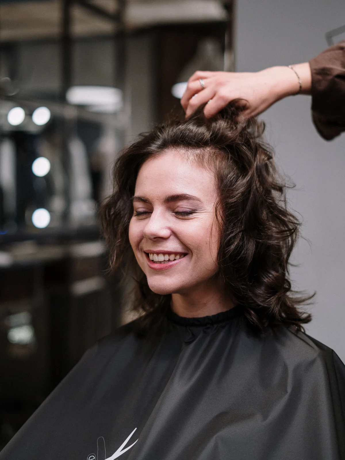 Cliente durante lo styling finale